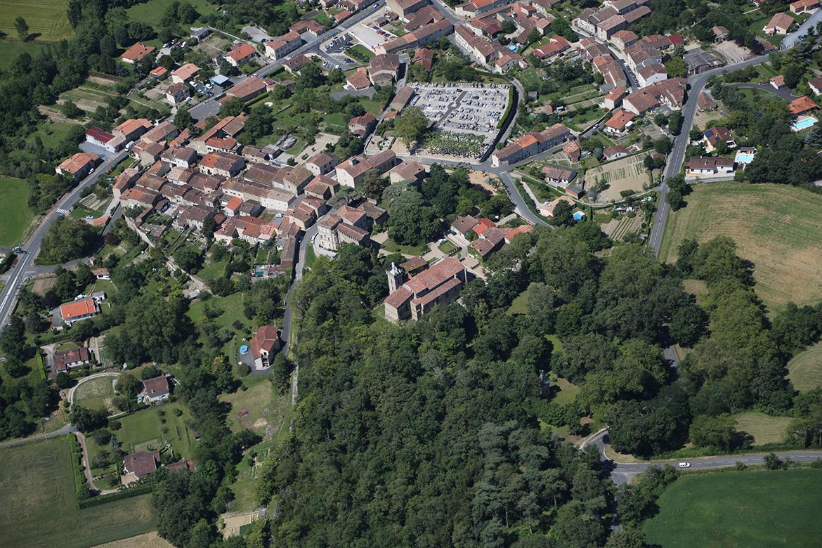 Viviers Lés Montagnes - Vue du ciel